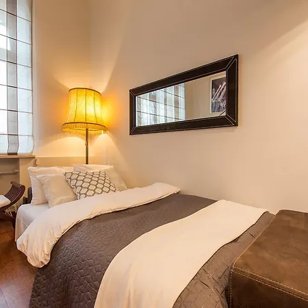 P&o Serviced Hoza 2 Apartment Warsaw